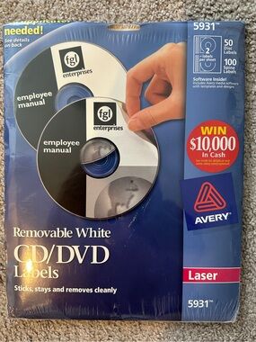 NWT Avery 5931 Removable White CD/DVD Labels